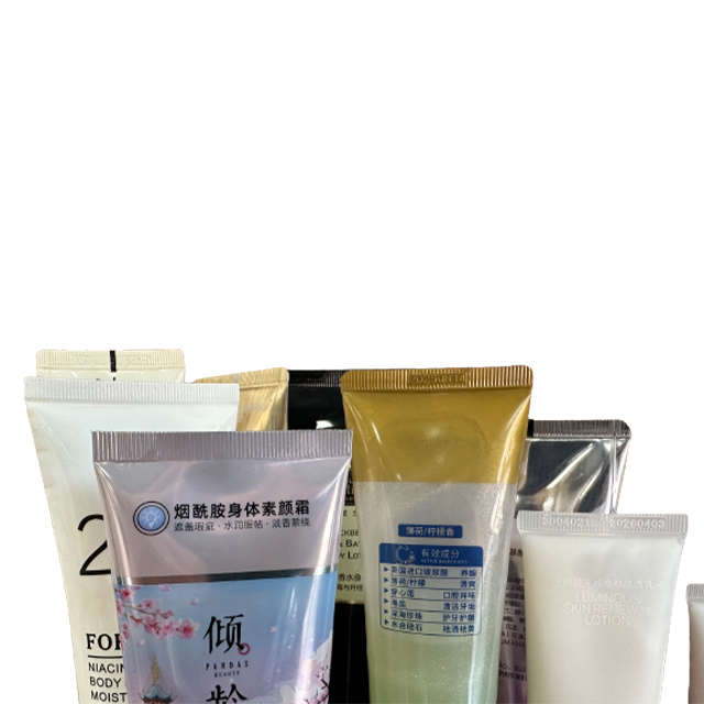 M&aacute;quina llenadora, selladora, etiquetadora y empacadora