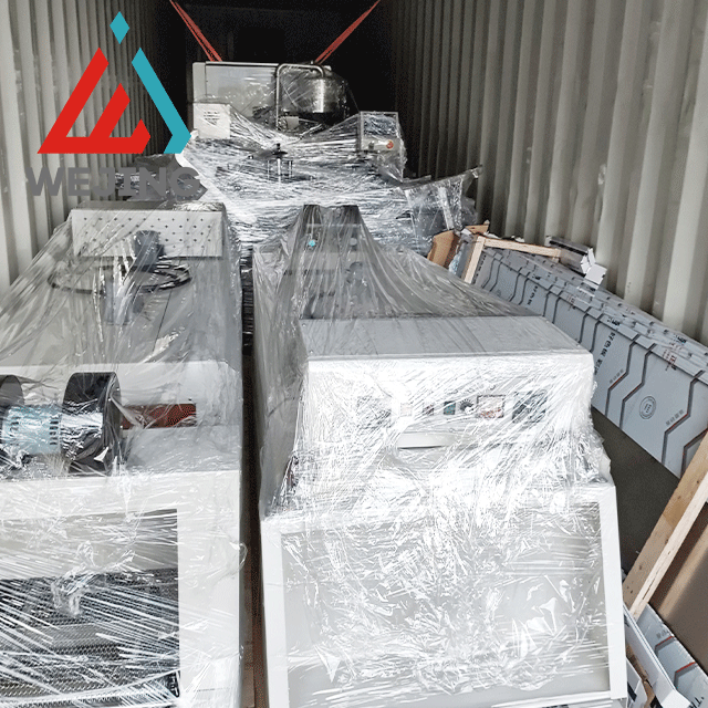 llenado, etiquetado, carga y env&iacute;o de la m&aacute;quina