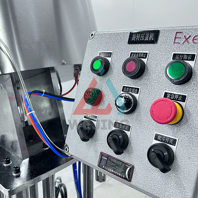 Máquina taponadora automática de alta velocidad de latas de aerosol para la planta de fabricación automática de aerosoles