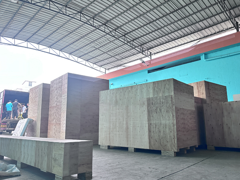 empaquetado de m&aacute;quinas