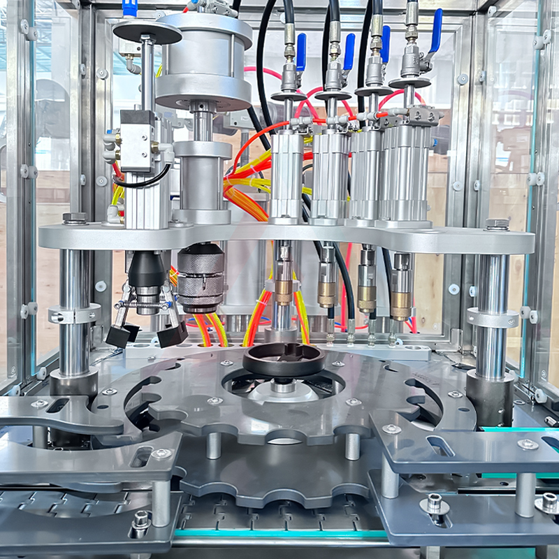 Línea de máquinas llenadoras de aerosoles automáticas de tipo básico 