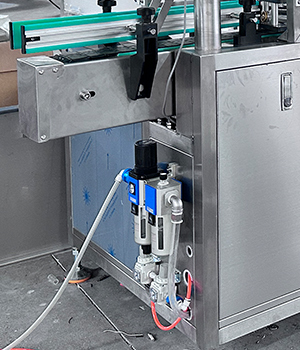 M&aacute;quina de llenado autom&aacute;tico de aerosol BoV (6)